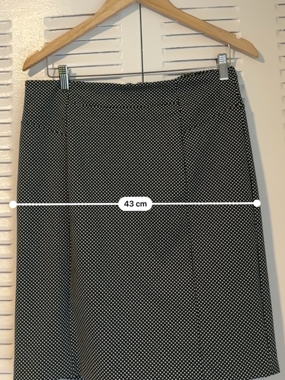 Michael Kors Black & White Micro Dot Pencil Skirt | Classic Chic Size M - Picture 7 of 8